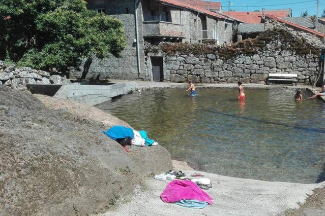 Albergue Do Xures Habitacion Compartida Mixta 8 Plazas Maus de Salas Kültér fotó